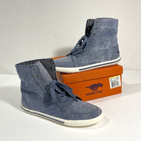 Rocket Dog Penwell Convertible High Top/Low Top
Fold Down Collar Canvas Sneaker - Picture 2 of 16